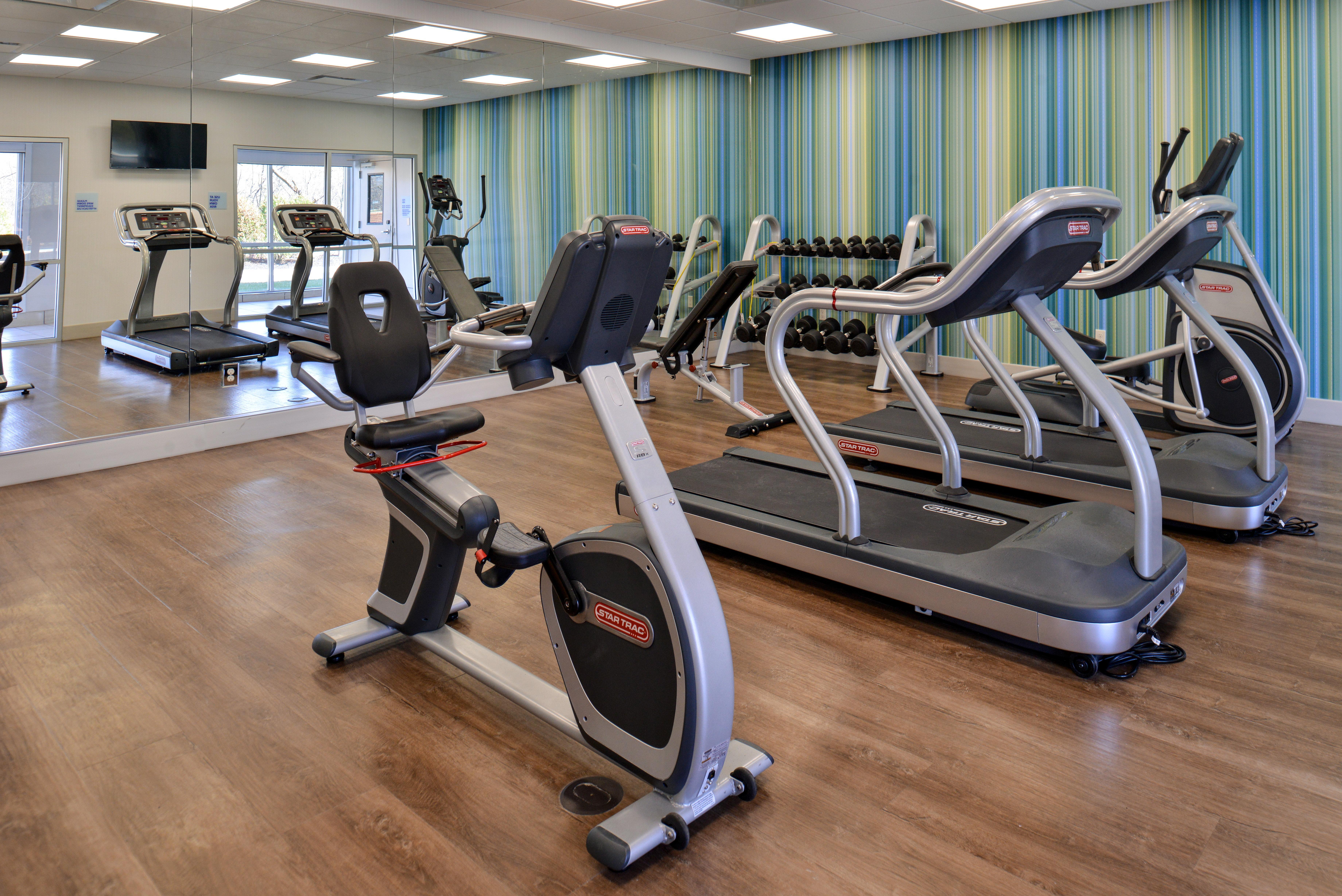 Holiday Inn Express & Suites - Brighton South - Us 23 By Ihg Экстерьер фото
