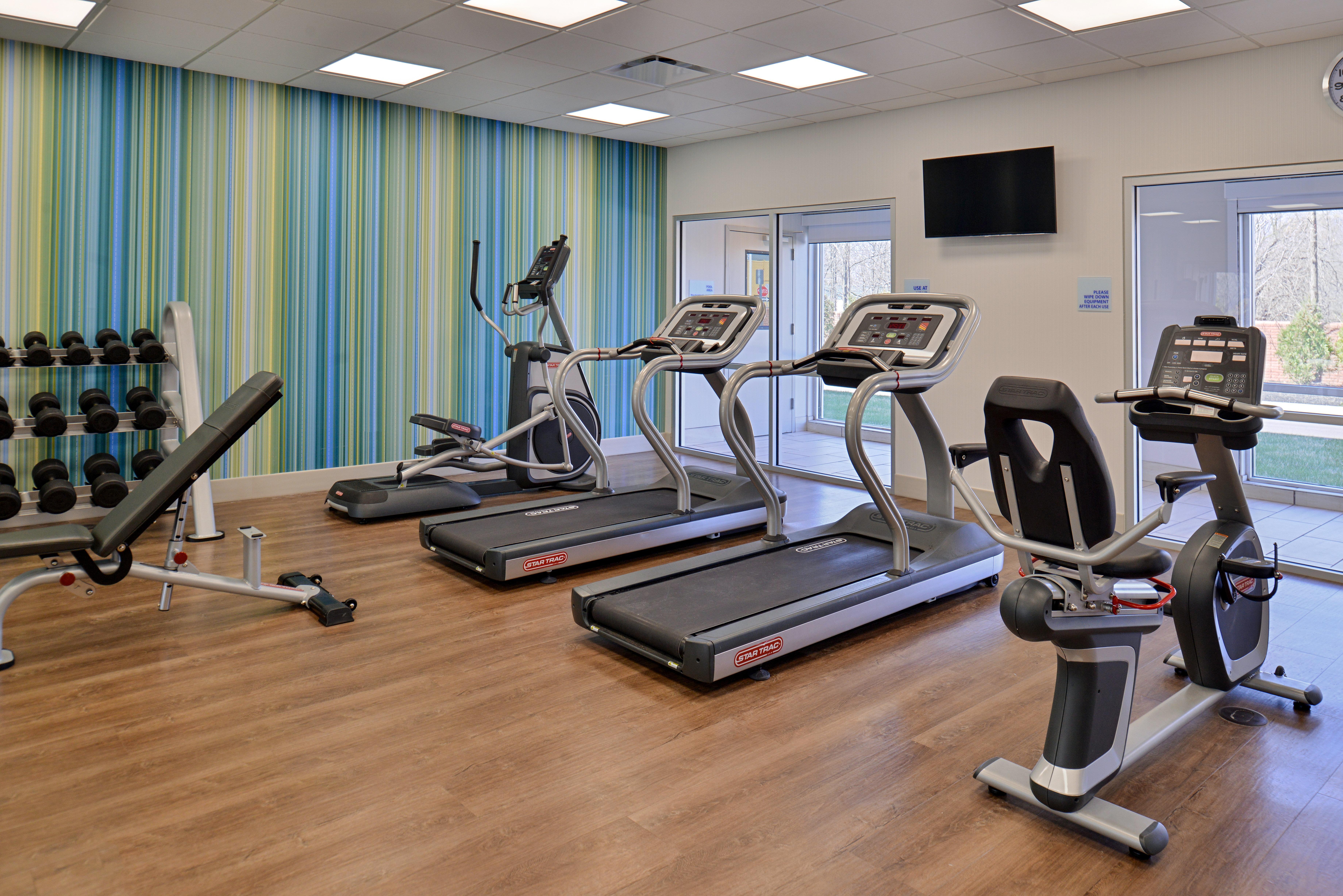 Holiday Inn Express & Suites - Brighton South - Us 23 By Ihg Экстерьер фото